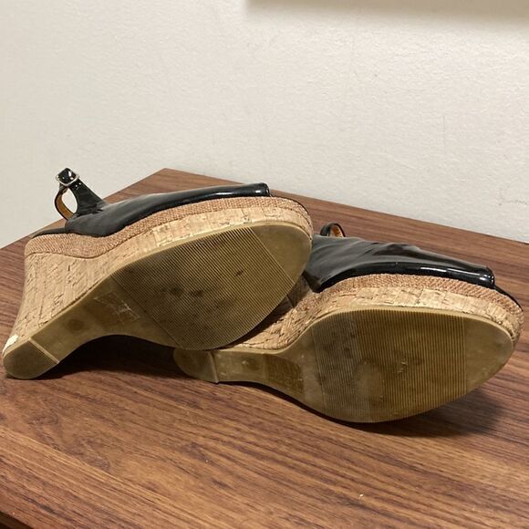 Lisa-W Black Patent Leather Slingback Cork Wedge Peep Toe Pumps. Size 39/8.5. - Picture 9 of 9